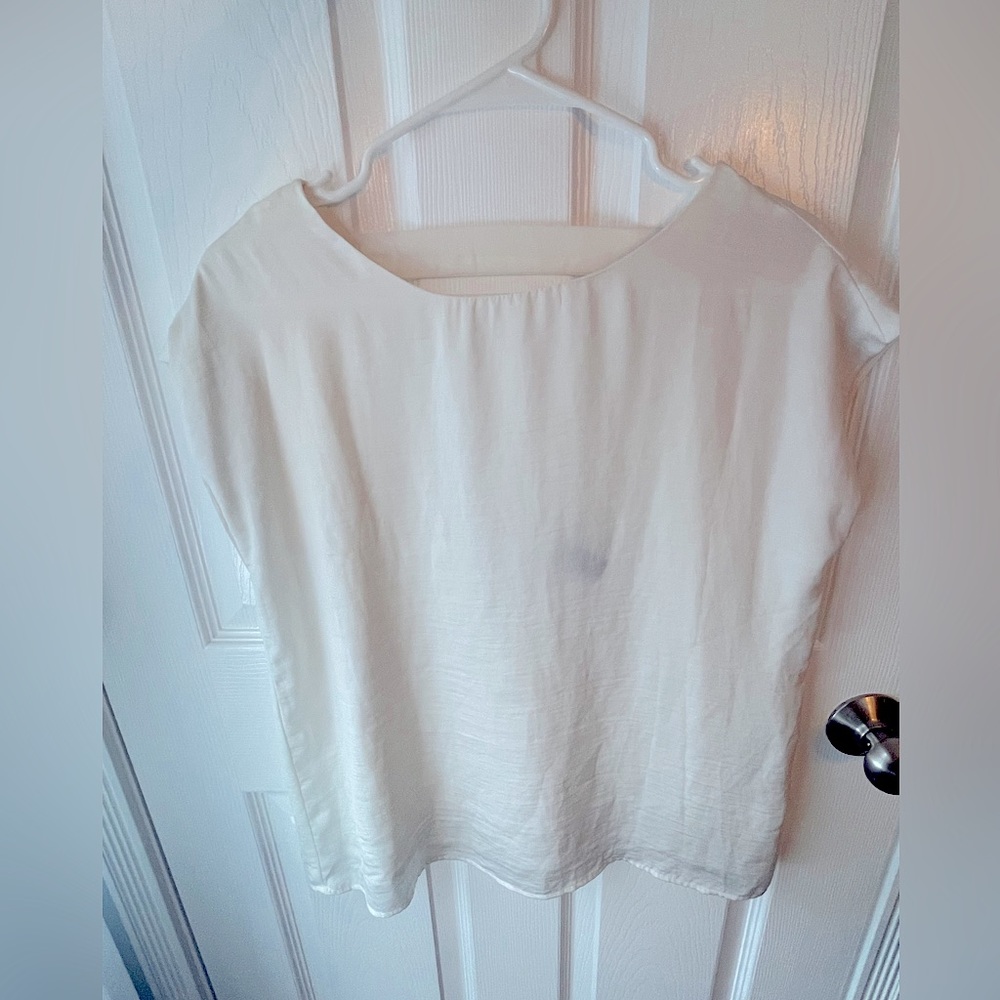 White satin backless small top